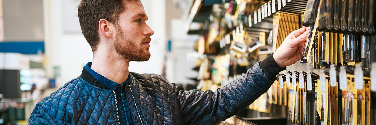 Ferretería con más  de 40 años de experiencia en el sector